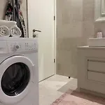 Take Me Apartment *